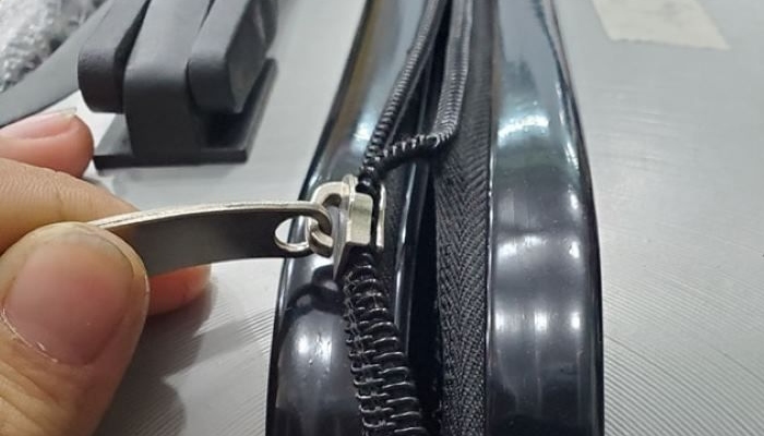 sửa dây kéo vali tại nhà